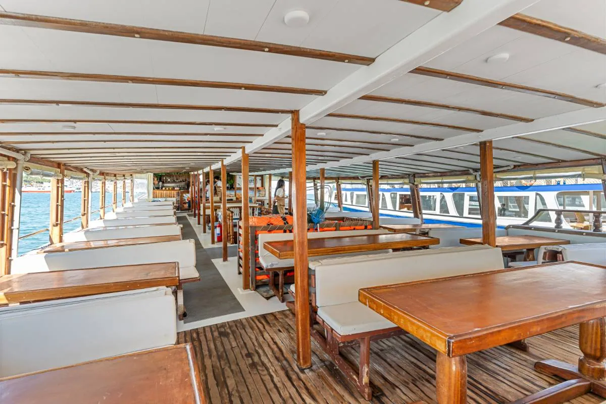 Restoran masaları